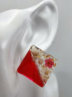 Earrings made of epoxy resin and natural flowers No. O/69