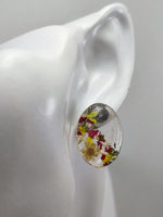 Earrings made of epoxy resin and natural flowers No. O/72
